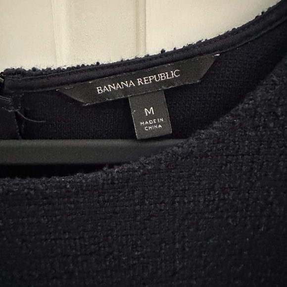 Banana Republic Midnight Textured Blouse medium - Picture 2 of 6